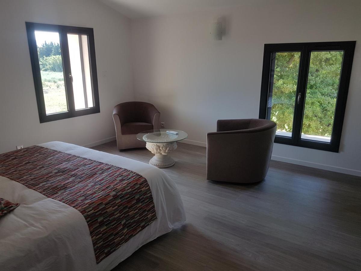 Bed and Breakfast Mas Des Fugueyrolles Cavaillon Exteriér fotografie